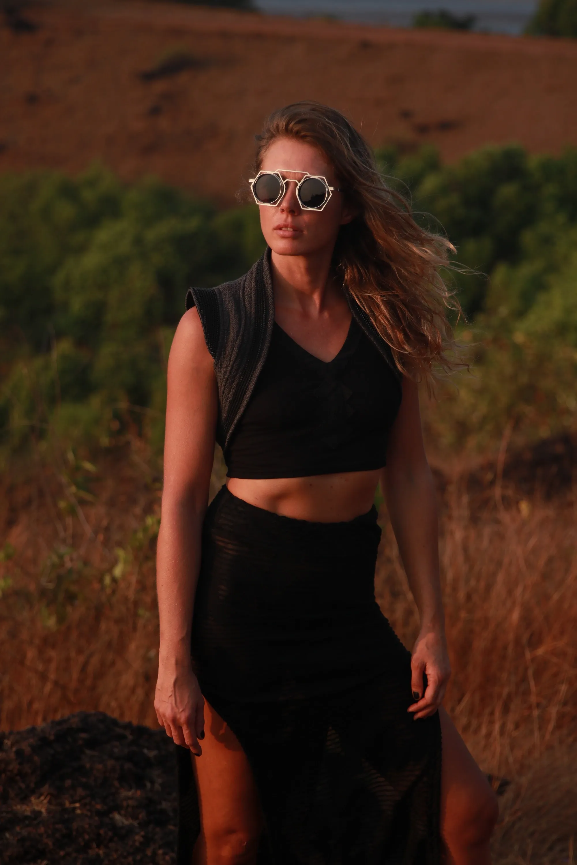 Kala vest ~ grey & black