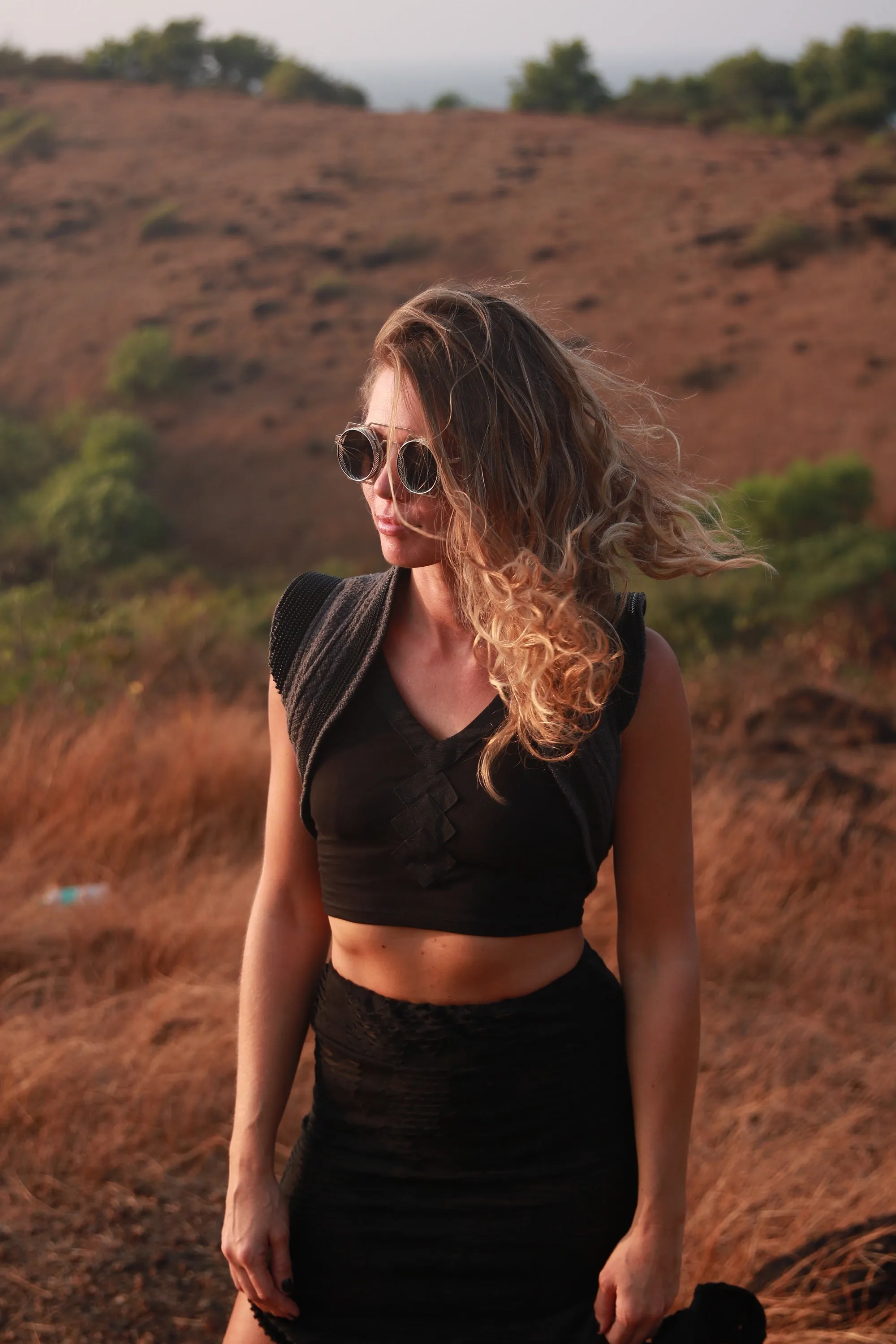 Kala vest ~ grey & black