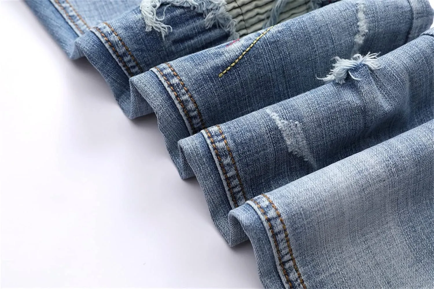 Men's Denim Perforated Wash Pattern Stretch Pants Ripped Straight Fit Jeans Pants Classic Denim Patches Jeans