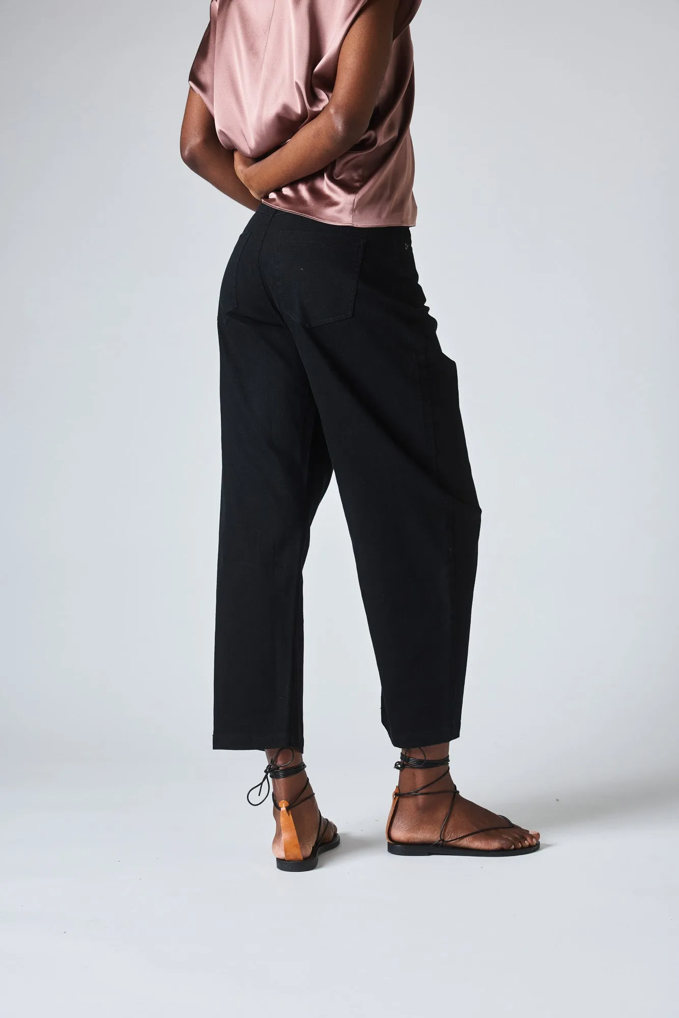 The Classic Barrel Leg Jeans