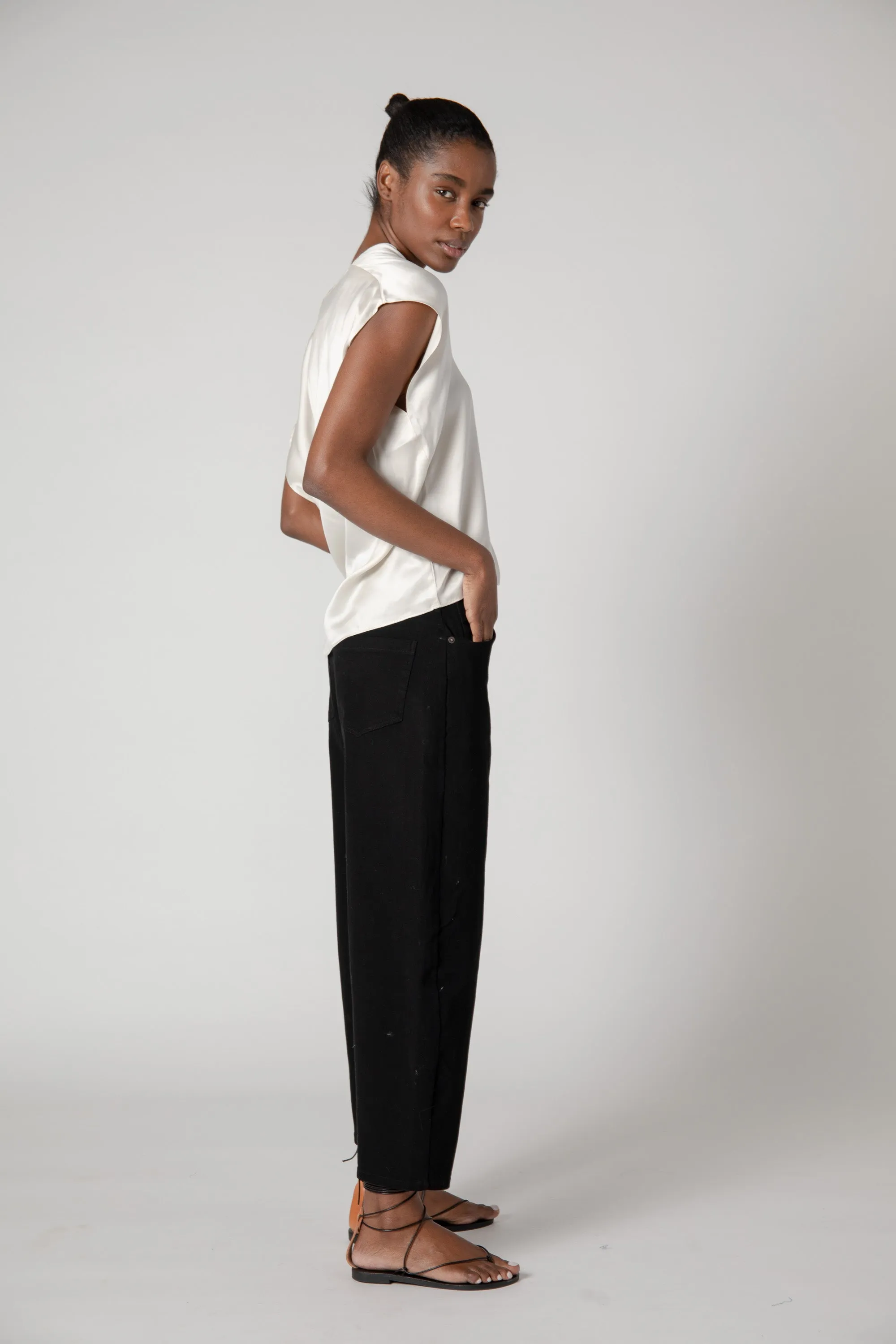 The Classic Barrel Leg Jeans