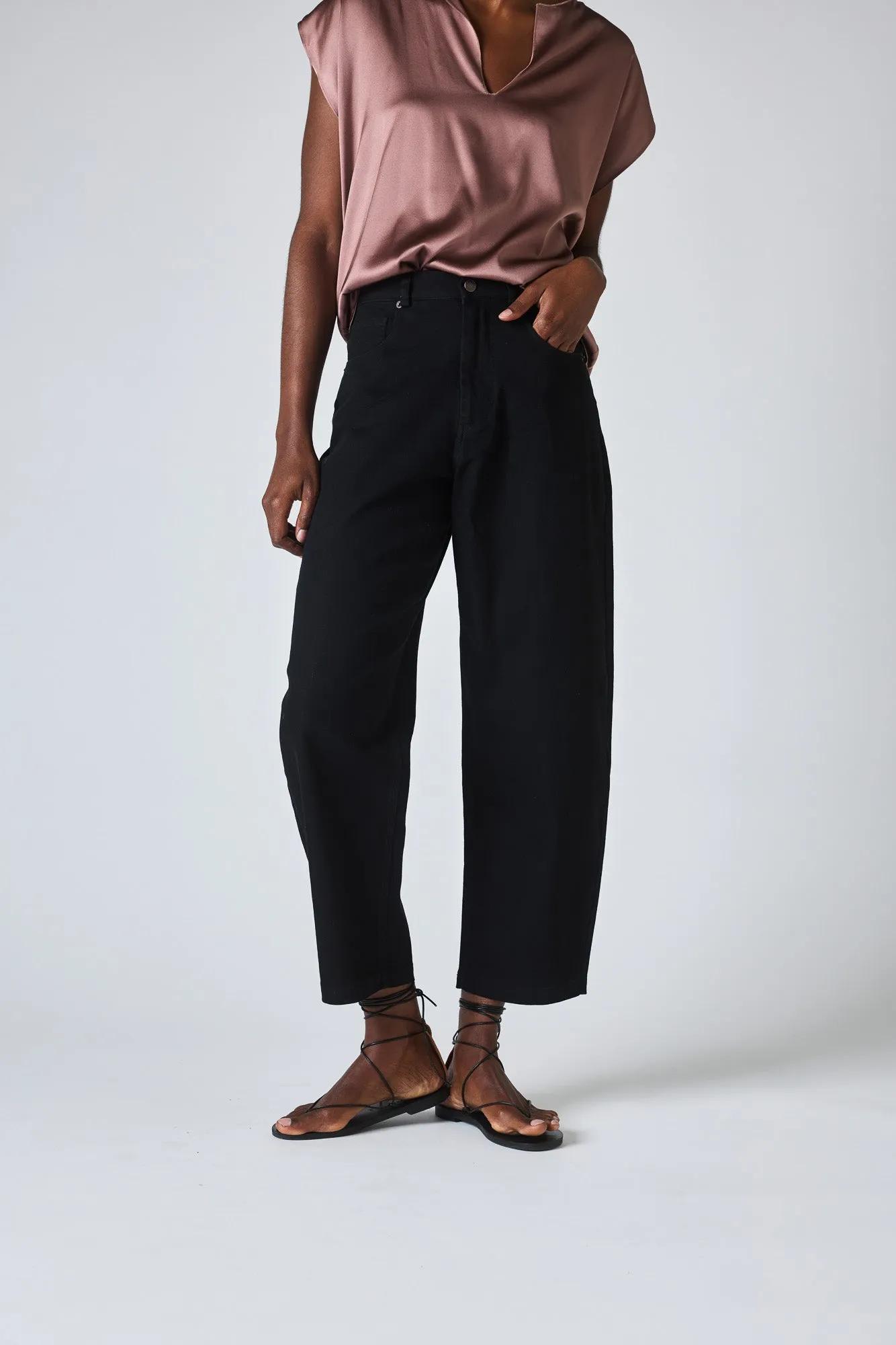 The Classic Barrel Leg Jeans
